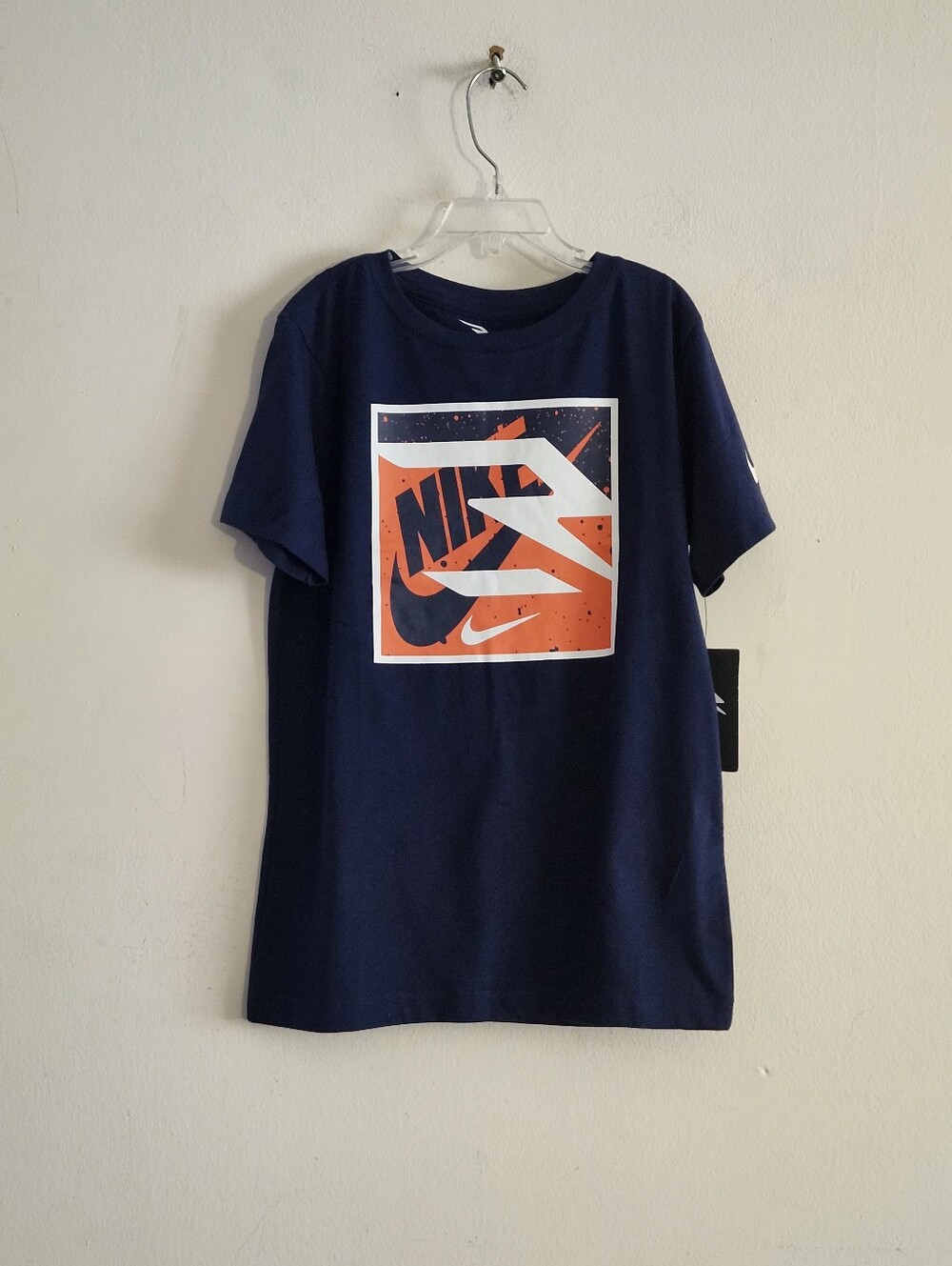 Nike 3BRAND by Russell Wilson Boys Graphic Boxed Logo T-Shirt Size: M Color: Blu